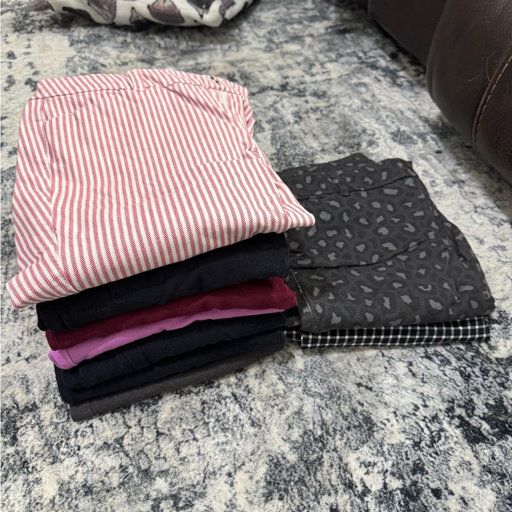 Old Navy Women's Skinny Pants - Red, Black, Pink, Gray